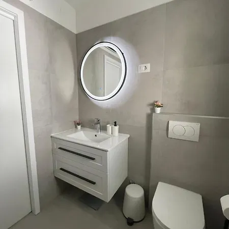 Apartment La Storia - House